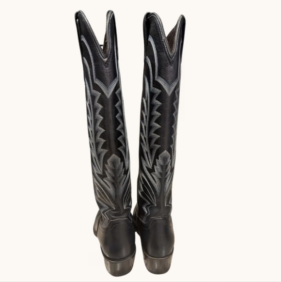 Like New Tecovas Abby Navy Bovine Cowboy Boots - Picture 3 of 6